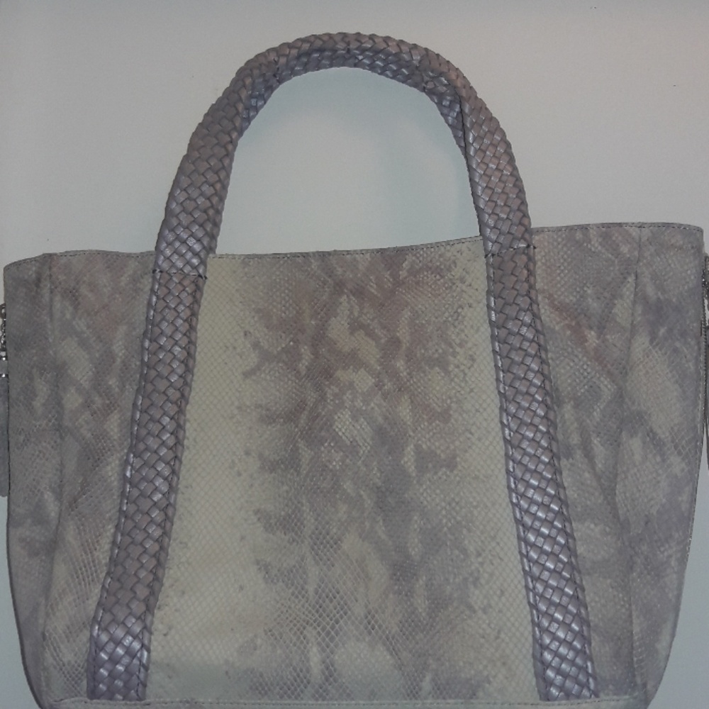 Vintage Reign Toute Purse